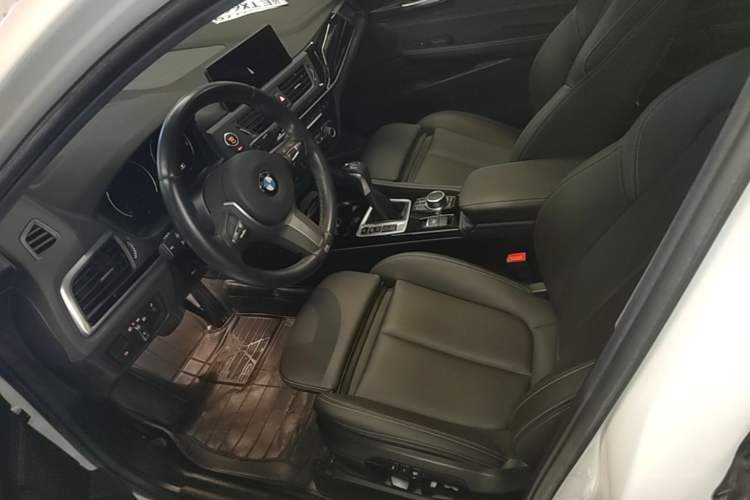 Used BMW 1 Series 2019 118i M Sport Package Left Front Seat