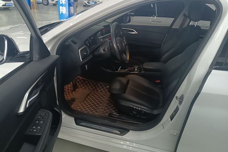 Used BMW 1 Series 2019 118i M Sport Package Left Front Seat
