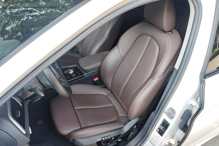 Used BMW 1 Series 2019 118i M Sport Package Left Front Seat