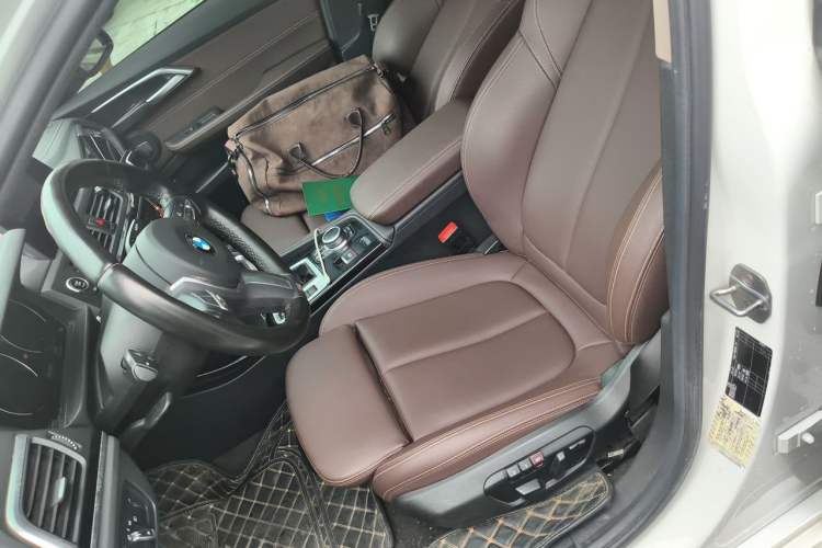 Used BMW 1 Series 2019 118i M Sport Package Left Front Seat