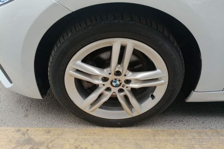 Used BMW 1 Series 2019 118i M Sport Package Left Front Wheel Hub