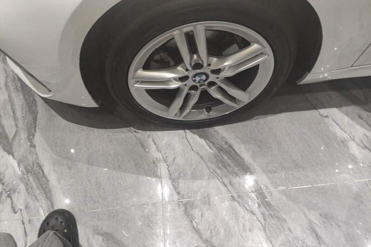 Used BMW 1 Series 2019 118i M Sport Package Left Front Wheel Hub