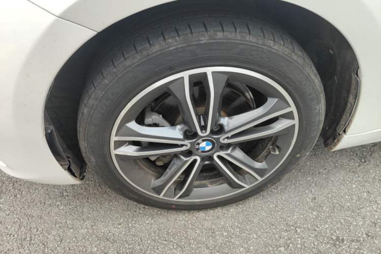 Used BMW 1 Series 2019 118i Fashion Model Left Front Wheel Hub