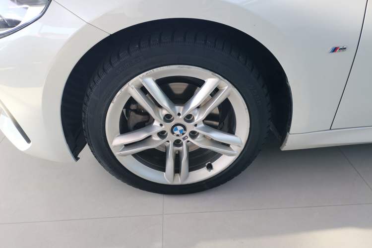 Used BMW 1 Series 2019 118i M Sport Package Left Front Wheel Hub