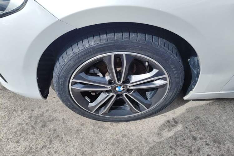 Used BMW 1 Series 2019 118i Fashion Model Left Front Wheel Hub