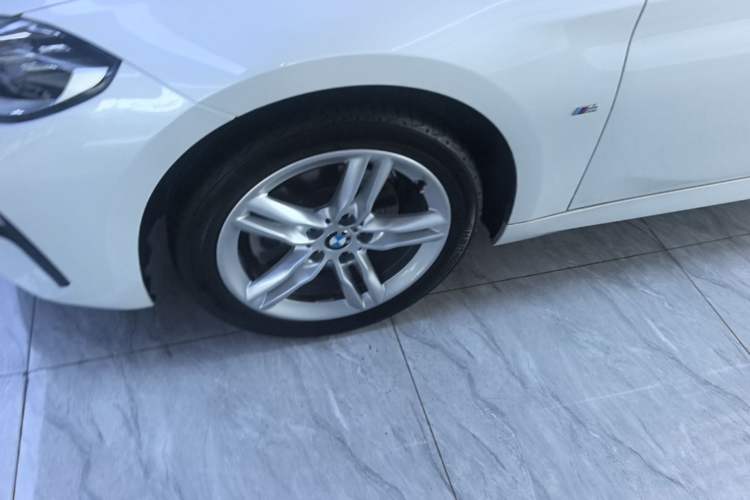 Used BMW 1 Series 2019 118i M Sport Package Left Front Wheel Hub