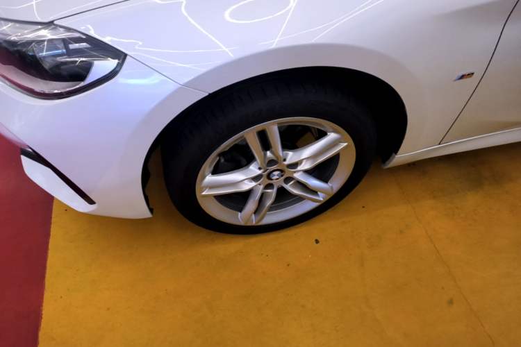 Used BMW 1 Series 2019 118i M Sport Package Left Front Wheel Hub