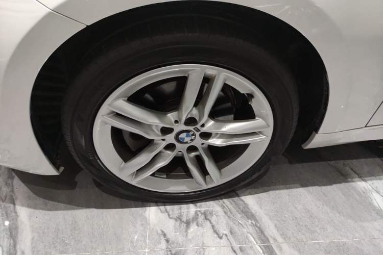 Used BMW 1 Series 2019 118i M Sport Package Left Front Wheel Hub