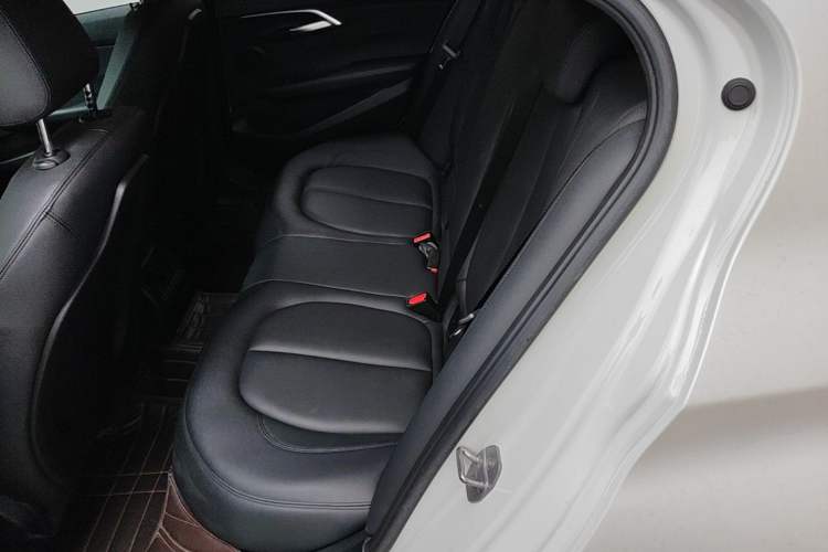 Used BMW 1 Series 2019 118i Fashion Model Left Rear Seat