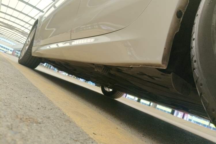 Used BMW 1 Series 2019 118i M Sport Package Left Side Sill