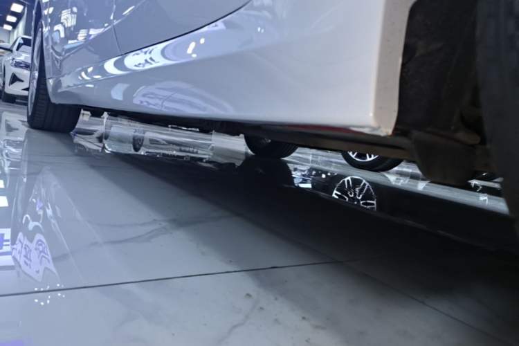 Used BMW 1 Series 2019 118i M Sport Package Left Side Sill