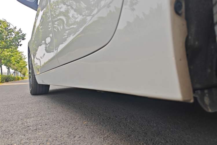 Used BMW 1 Series 2019 118i Fashion Model Left Side Sill