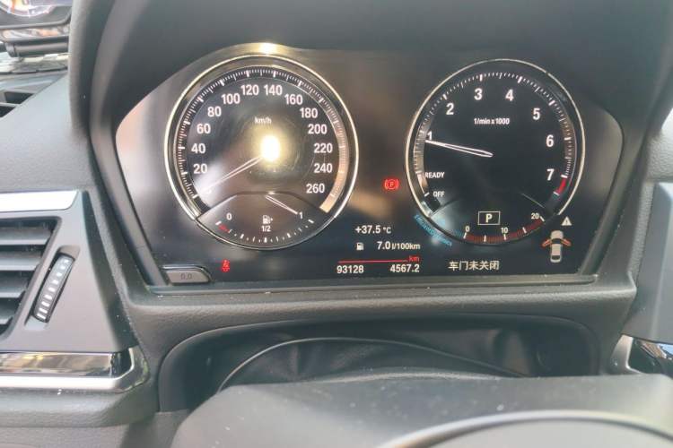 Used BMW 1 Series 2019 120i Leading Model M Sport Package Odometer Close Up