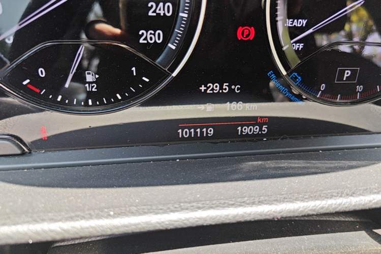 Used BMW 1 Series 2019 120i M Sport Package Odometer Close Up