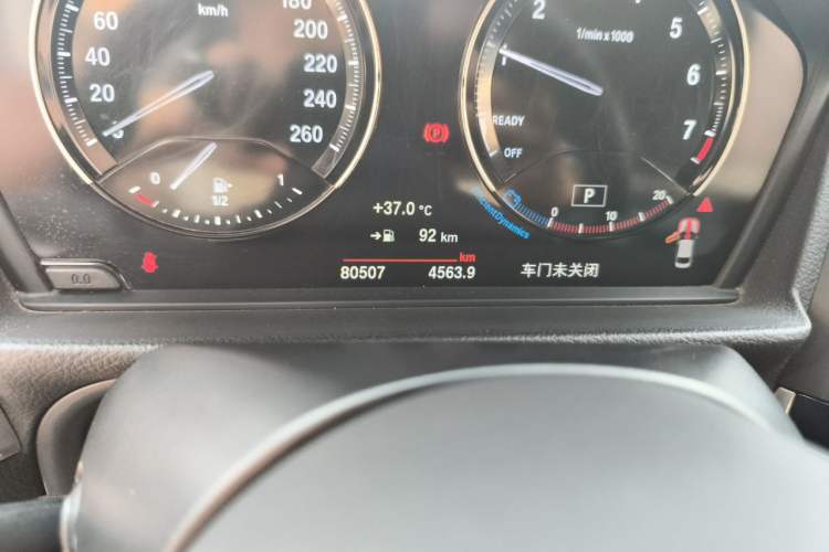 Used BMW 1 Series 2019 118i M Sport Package Odometer Close Up
