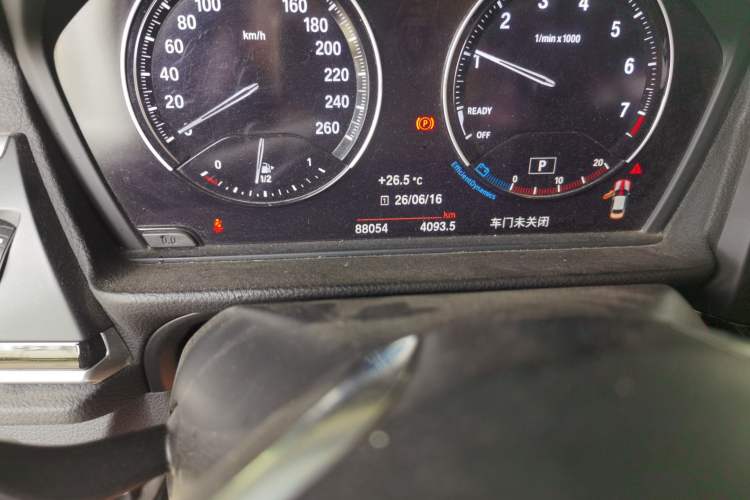 Used BMW 1 Series 2019 118i Fashion Model Odometer Close Up