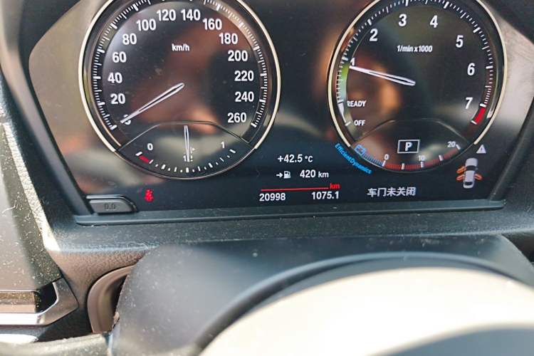 Used BMW 1 Series 2019 118i M Sport Package Odometer Close Up