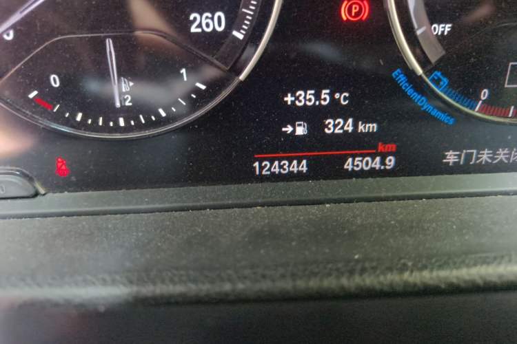 Used BMW 1 Series 2019 118i M Sport Package Odometer Close Up
