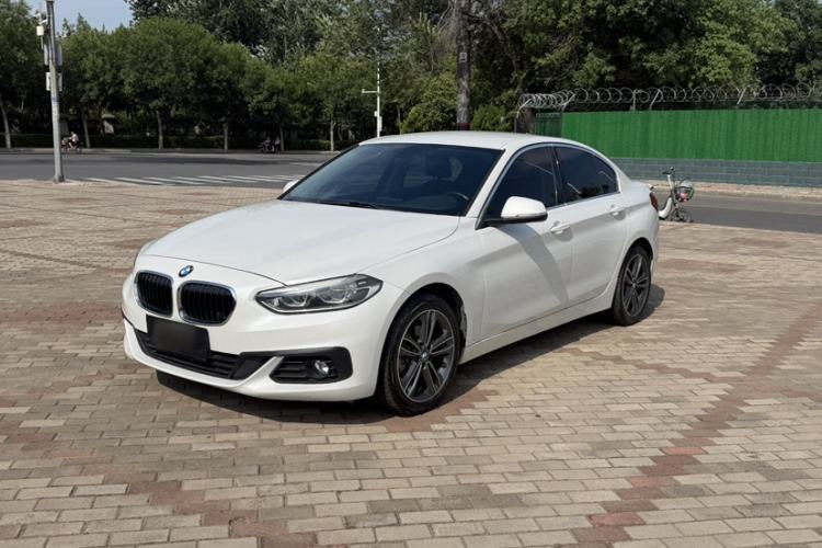 BMW 1 Series 2019 118i Fashion Model usado Guazi used car, China used car export, Used car for sale, Used  cars, Cheapest cars for sale