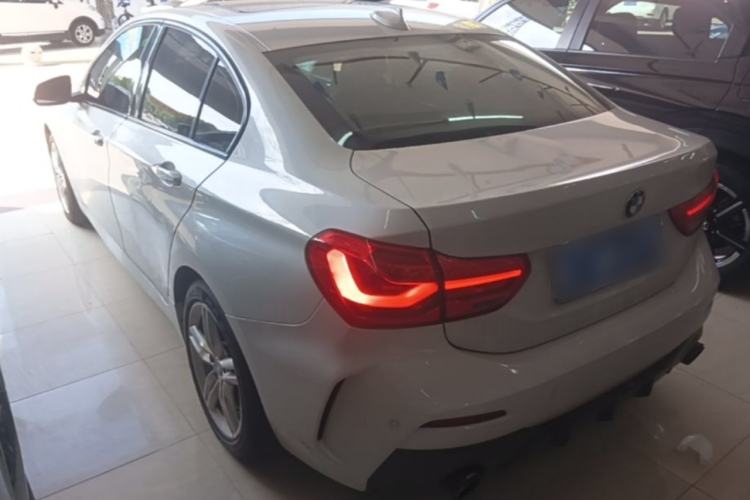 Used BMW 1 Series 2019 118i M Sport Package Rear Left 45 Deg