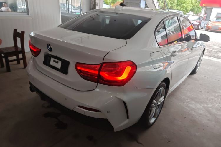Used BMW 1 Series 2019 118i M Sport Package Rear Right 45 Deg
