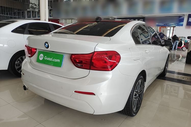 Used BMW 1 Series 2019 118i Fashion Model Rear Right 45 Deg