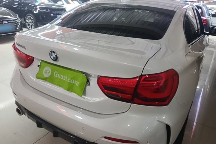 Used BMW 1 Series 2019 118i M Sport Package Rear Right 45 Deg