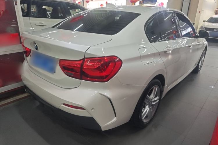 Used BMW 1 Series 2019 118i M Sport Package Rear Right 45 Deg