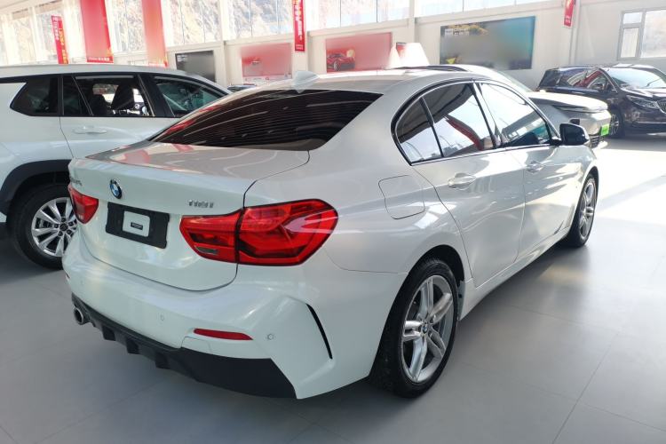 Used BMW 1 Series 2019 118i M Sport Package Rear Right 45 Deg
