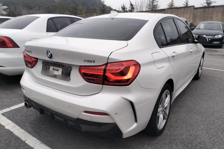 Used BMW 1 Series 2019 118i M Sport Package Rear Right 45 Deg
