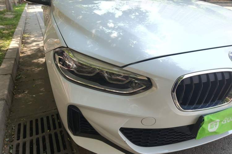 Used BMW 1 Series 2019 120i Leading Model M Sport Package Right Front Headlight