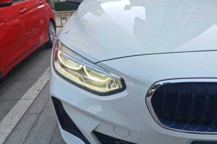 Used BMW 1 Series 2019 120i Leading Model M Sport Package Right Front Headlight