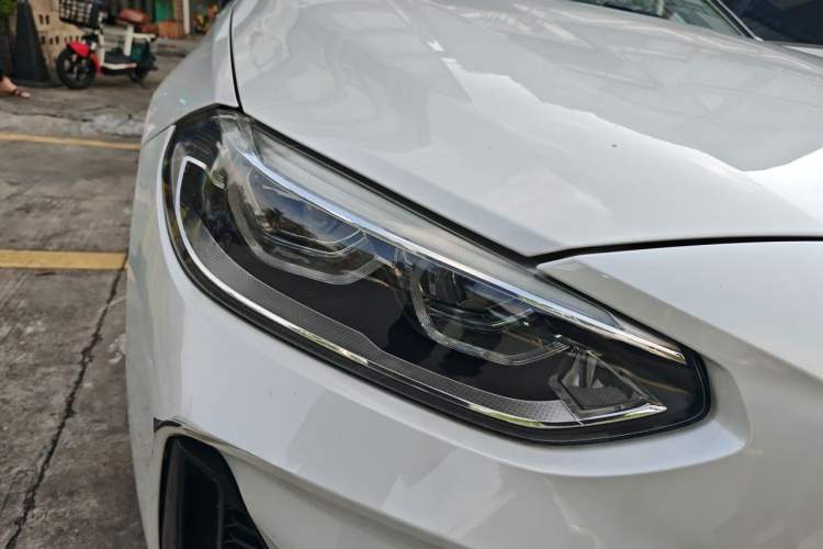 Used BMW 1 Series 2019 118i M Sport Package Right Front Headlight