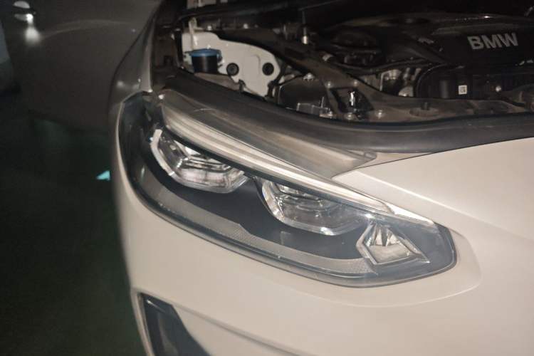 Used BMW 1 Series 2019 118i M Sport Package Right Front Headlight