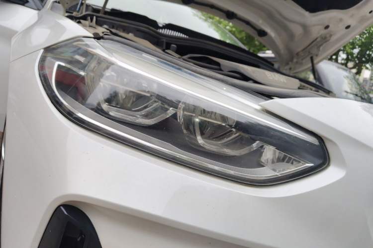 Used BMW 1 Series 2019 118i M Sport Package Right Front Headlight