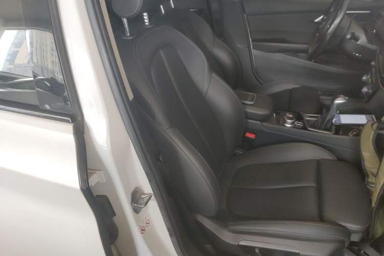 Used BMW 1 Series 2019 118i M Sport Package Right Front Seat