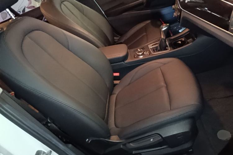 Used BMW 1 Series 2019 118i Fashion Model Right Front Seat