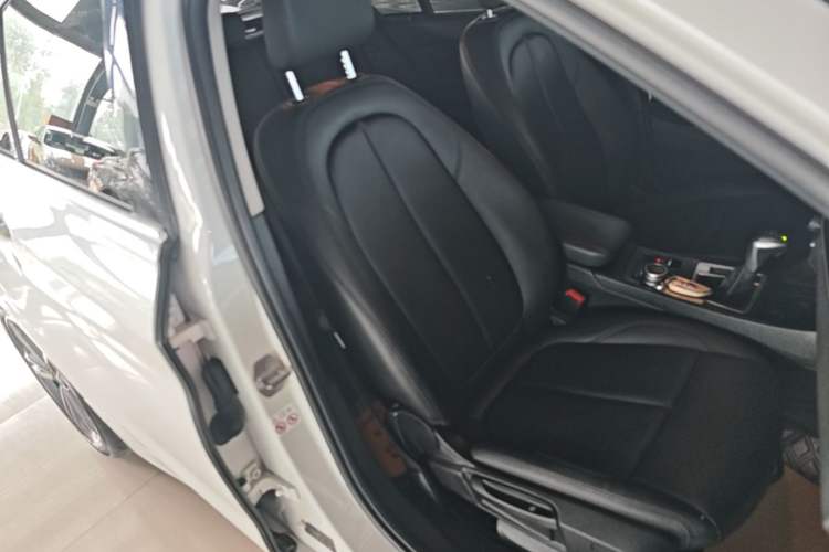 Used BMW 1 Series 2019 118i Fashion Model Right Front Seat
