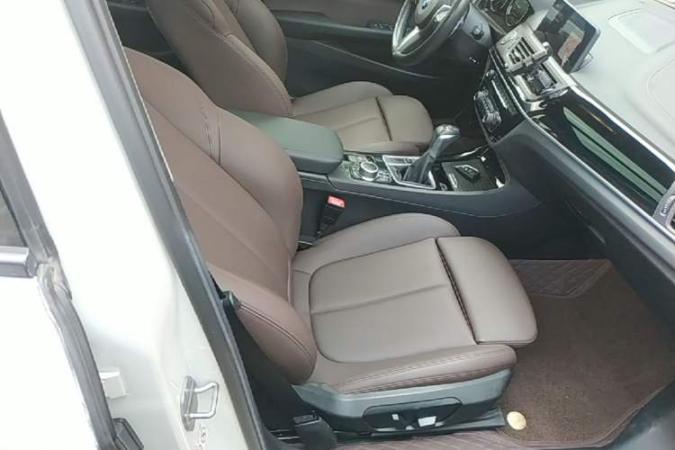 Used BMW 1 Series 2019 120i Leading Model M Sport Package Right Front Seat