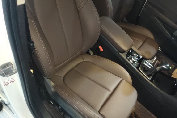 Used BMW 1 Series 2019 118i M Sport Package Right Front Seat