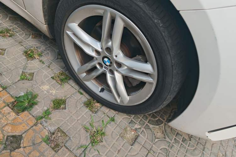 Used BMW 1 Series 2019 118i M Sport Package Right Front Wheel Hub