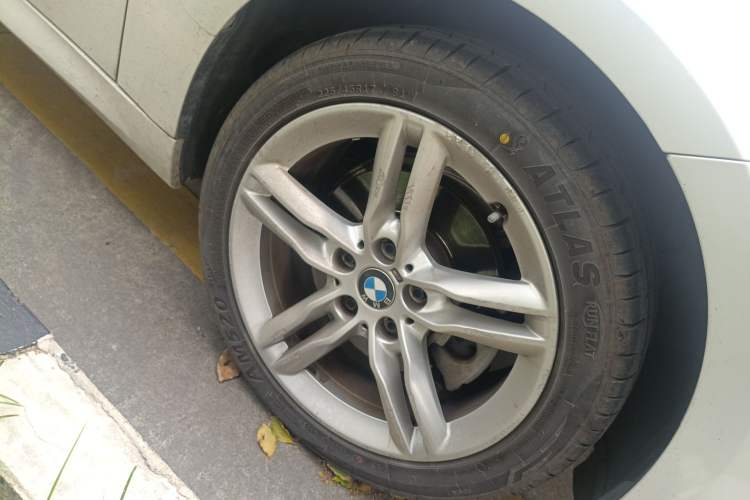 Used BMW 1 Series 2019 118i M Sport Package Right Front Wheel Hub