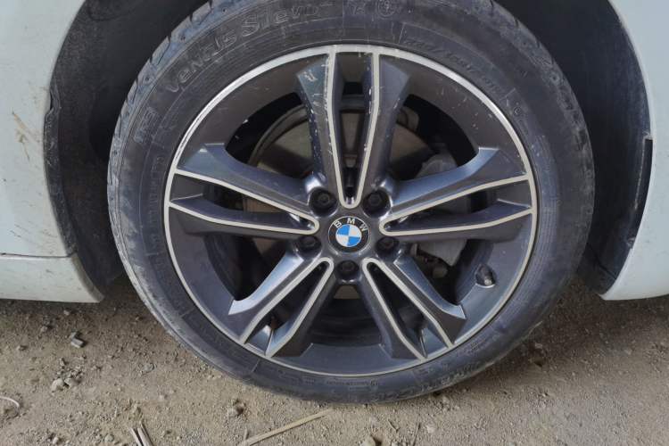 Used BMW 1 Series 2019 118i Fashion Model Right Front Wheel Hub