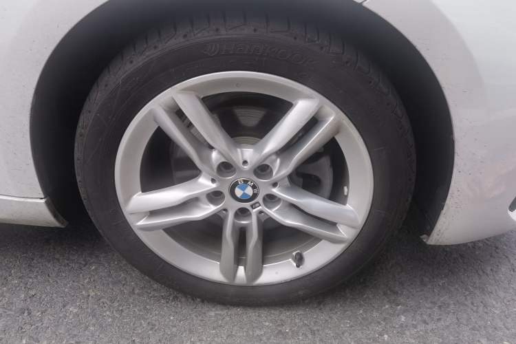 Used BMW 1 Series 2019 118i M Sport Package Right Front Wheel Hub