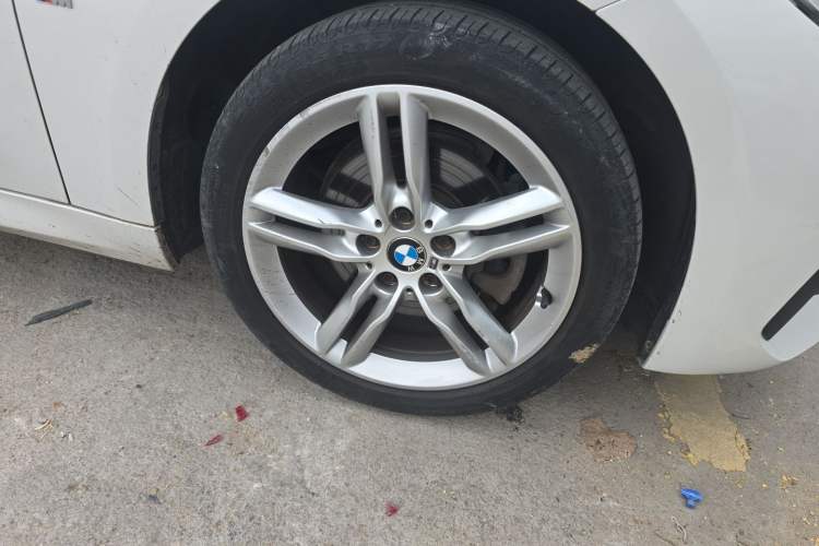 Used BMW 1 Series 2019 118i M Sport Package Right Front Wheel Hub