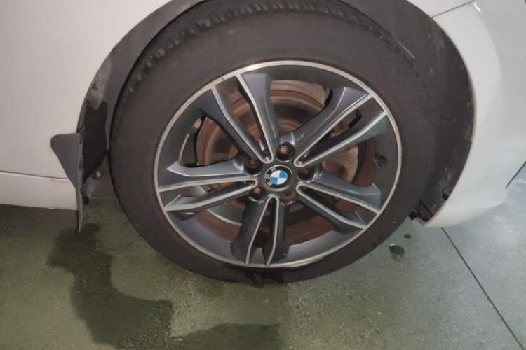 Used BMW 1 Series 2019 118i Fashion Model Right Front Wheel Hub