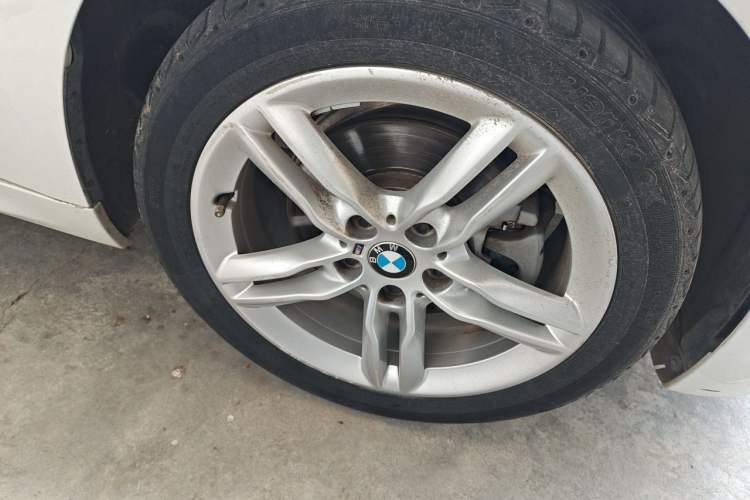 Used BMW 1 Series 2019 118i M Sport Package Right Front Wheel Hub