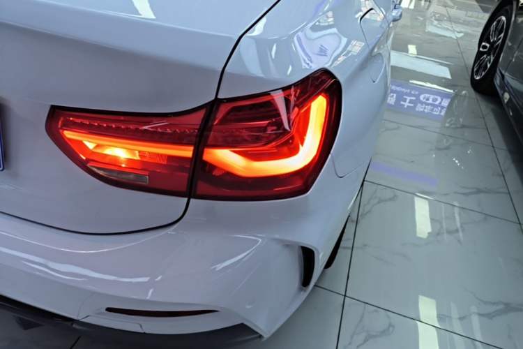 Used BMW 1 Series 2019 118i M Sport Package Right Rear Taillight