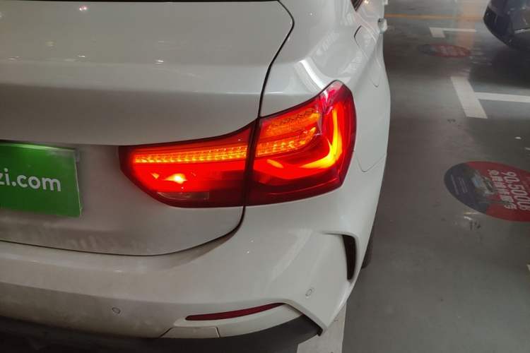 Used BMW 1 Series 2019 118i M Sport Package Right Rear Taillight