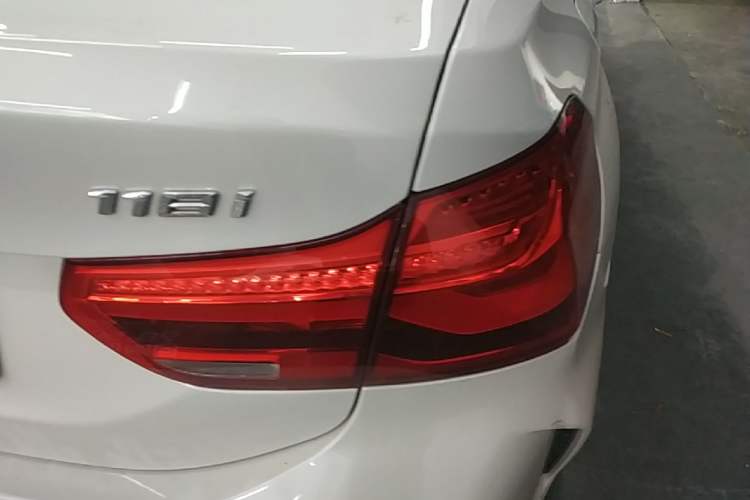 Used BMW 1 Series 2019 118i M Sport Package Right Rear Taillight